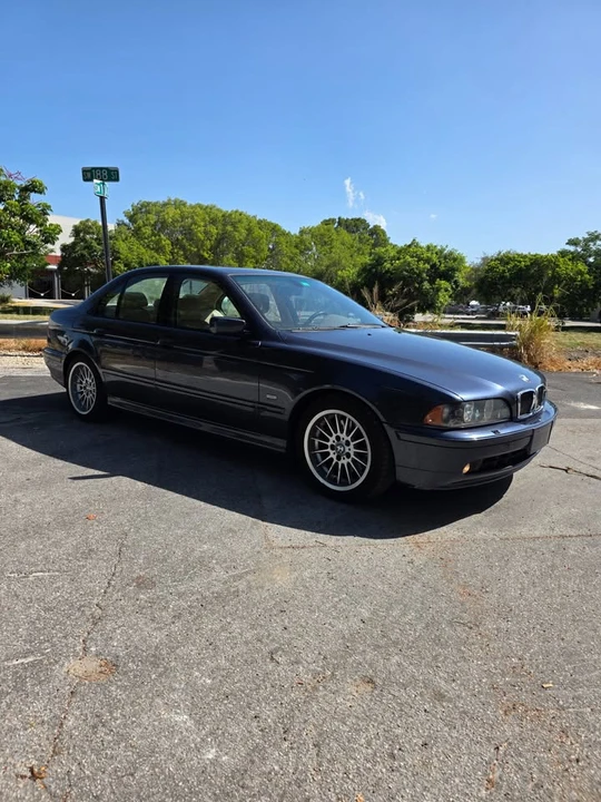 2002 BMW E39 540i - Image 6 of 20