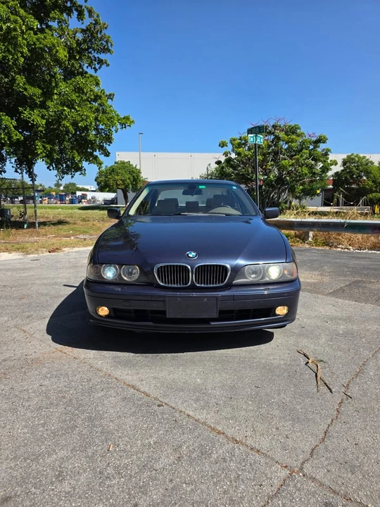 2002 BMW E39 540i - Image 7 of 20