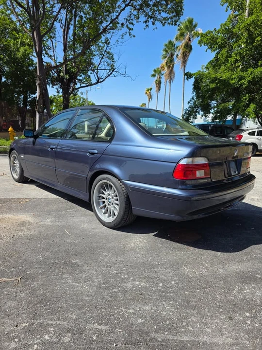 2002 BMW E39 540i - Image 3 of 20