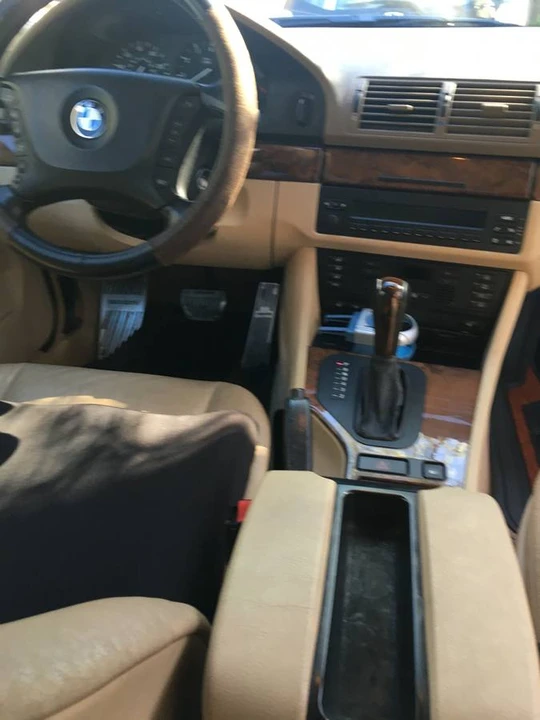 2002 BMW E39 540i - Image 11 of 18