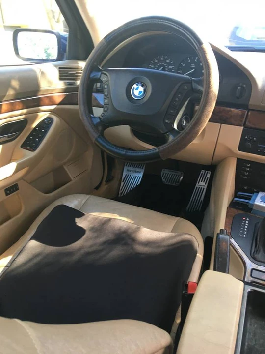 2002 BMW E39 540i - Image 12 of 18