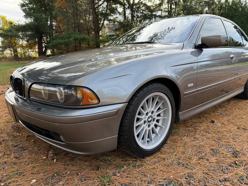 2002 BMW E39 540i - Image 26 of 31