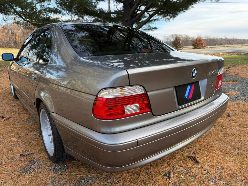 2002 BMW E39 540i - Image 13 of 31