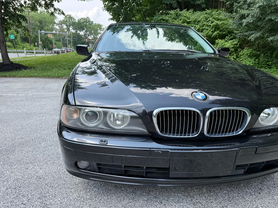2002 BMW E39 540i - Image 24 of 31
