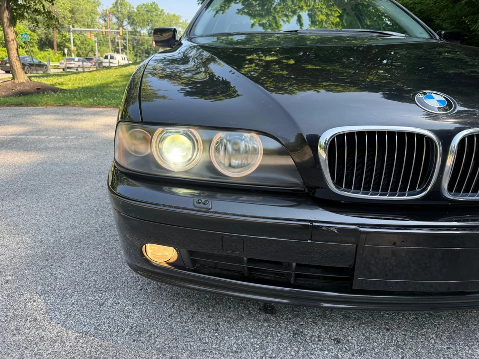 2002 BMW E39 540i - Image 26 of 31