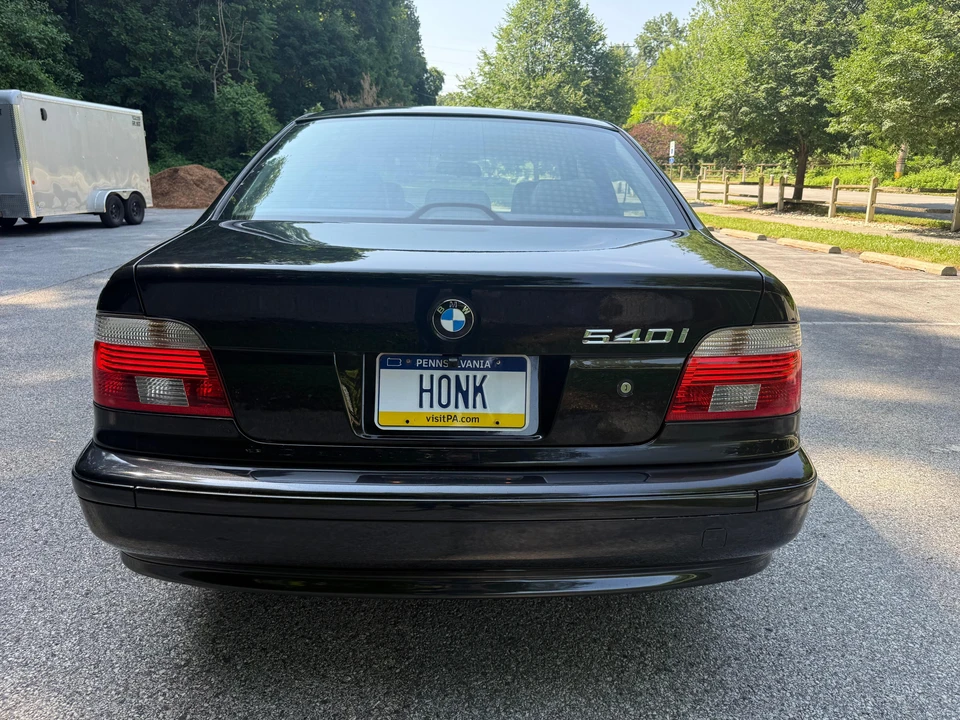 2002 BMW E39 540i - Image 14 of 31