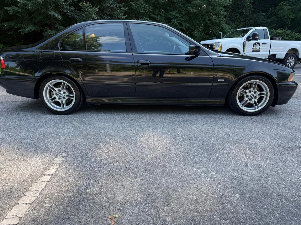 2002 BMW E39 540i - Image 18 of 31