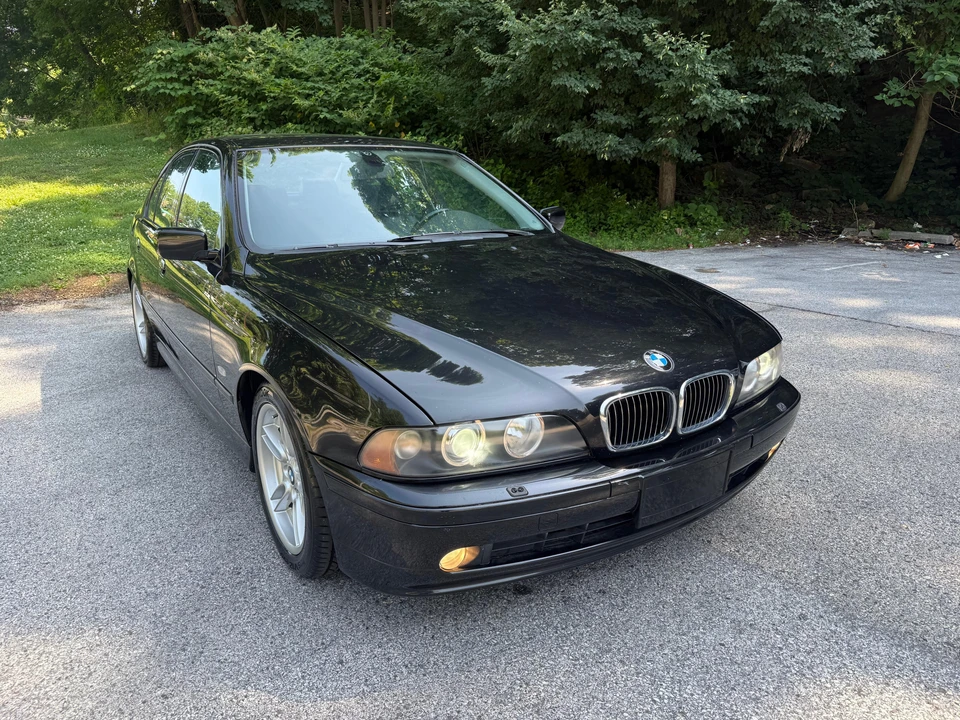 2002 BMW E39 540i - Image 21 of 31