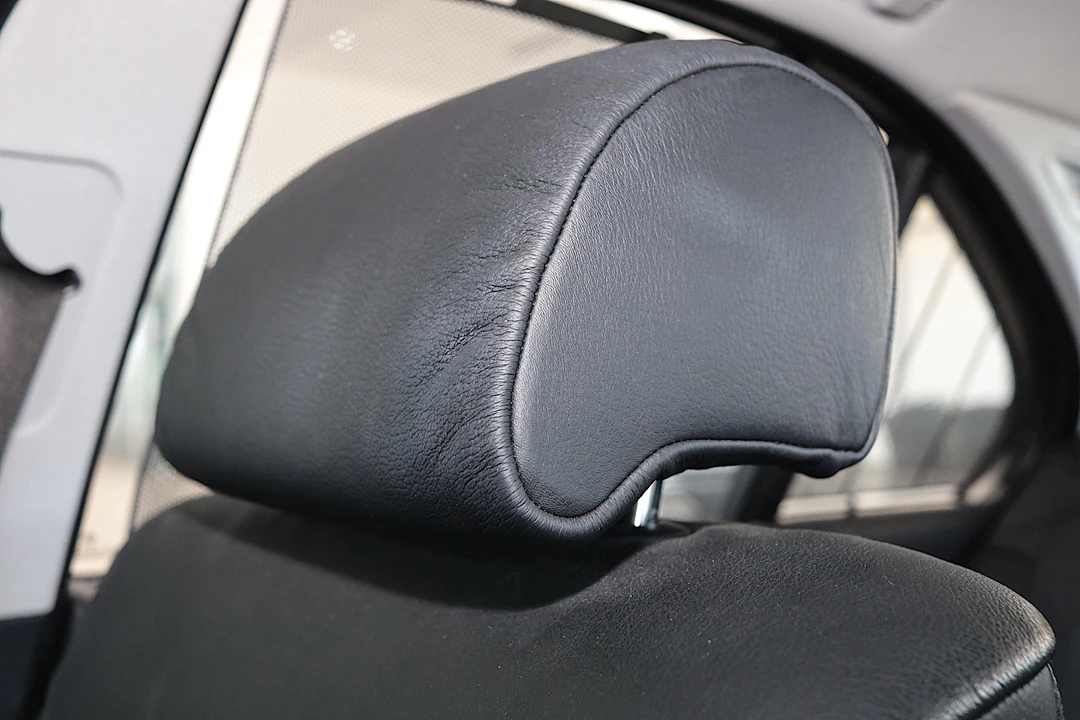 2002 BMW E39 540i - Image 25 of 31