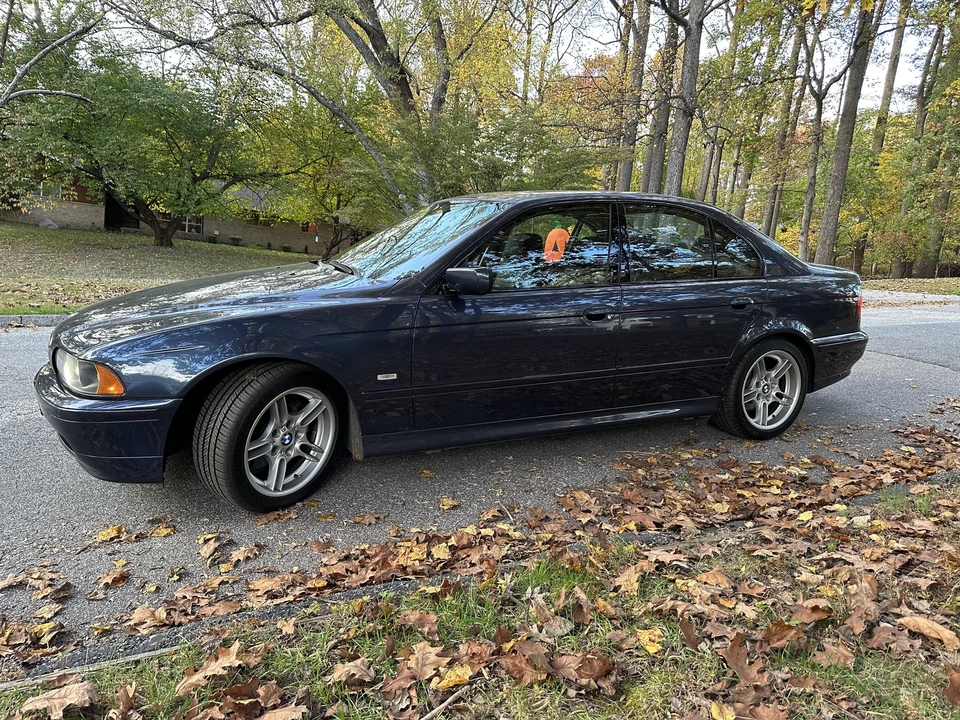 2002 BMW E39 540i - Image 11 of 31