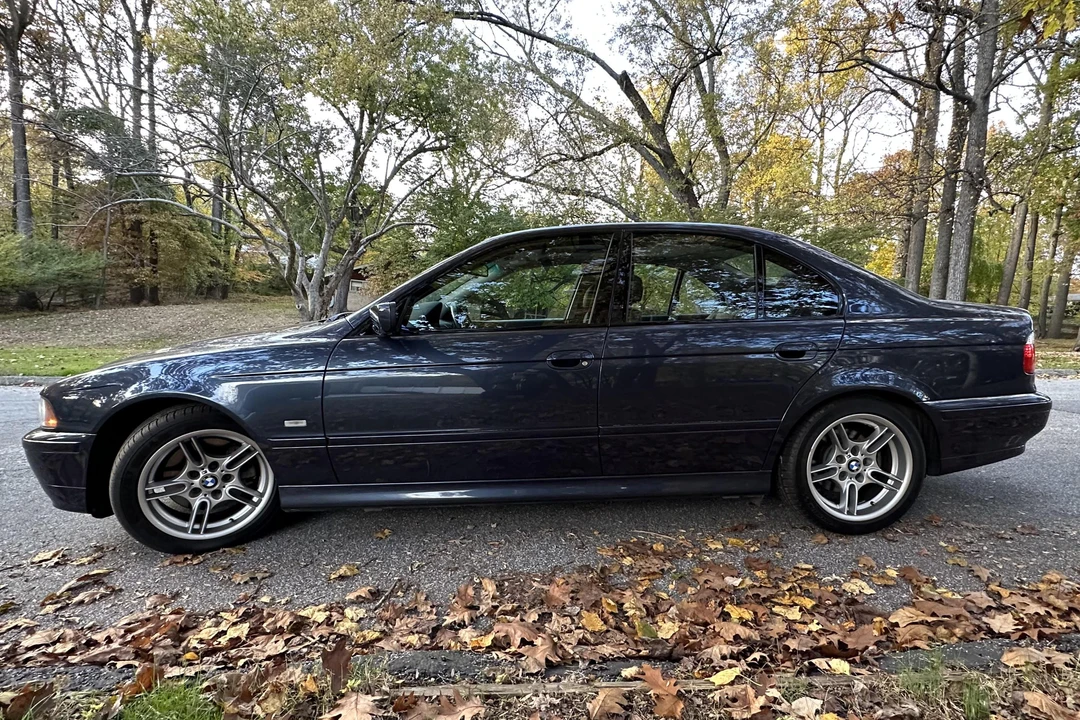 2002 BMW E39 540i - Image 3 of 31