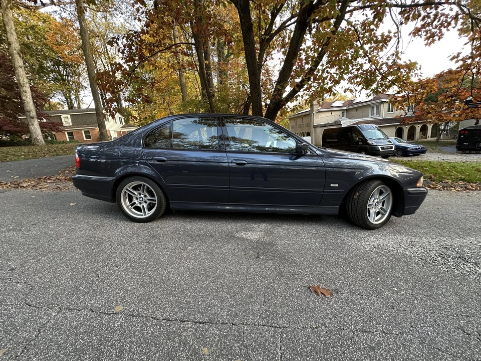 2002 BMW E39 540i - Image 18 of 31