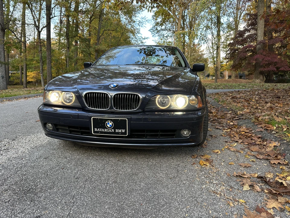 2002 BMW E39 540i - Image 7 of 31