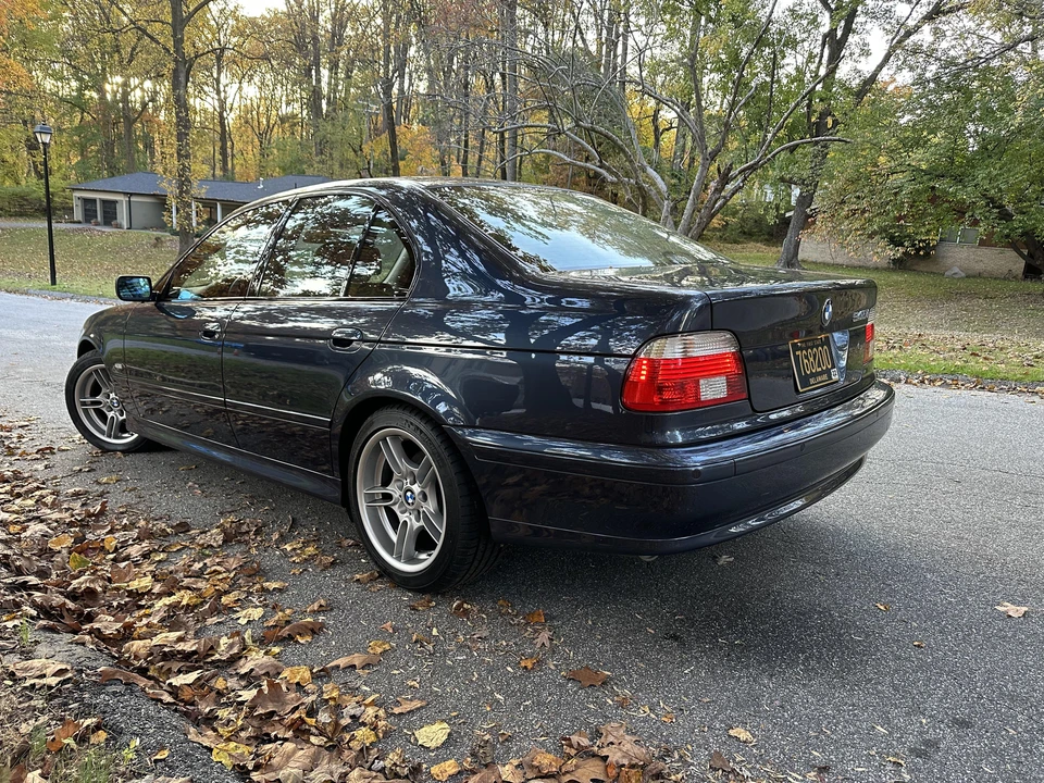 2002 BMW E39 540i - Image 14 of 31