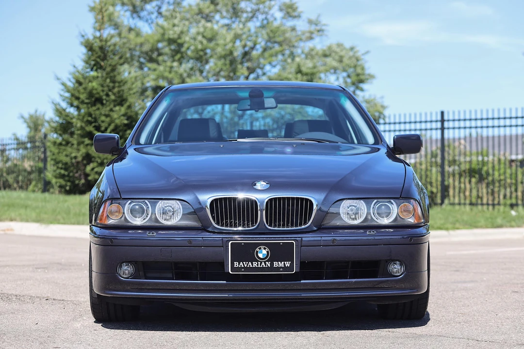 2002 BMW E39 540i - Image 5 of 31