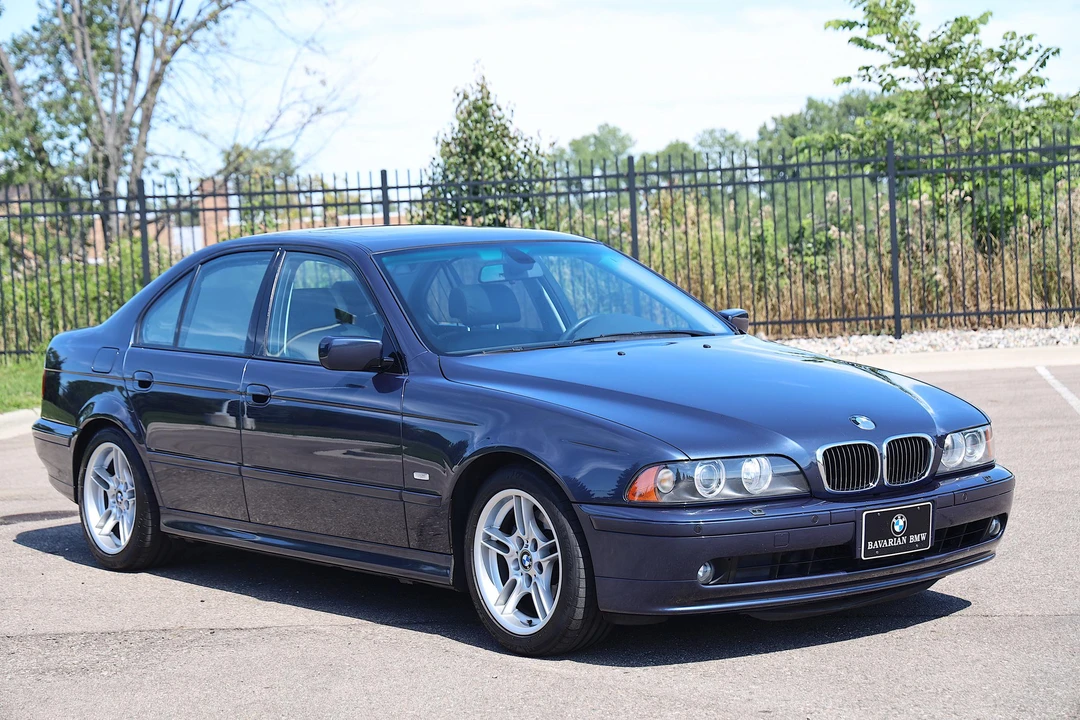 2002 BMW E39 540i - Image 15 of 31