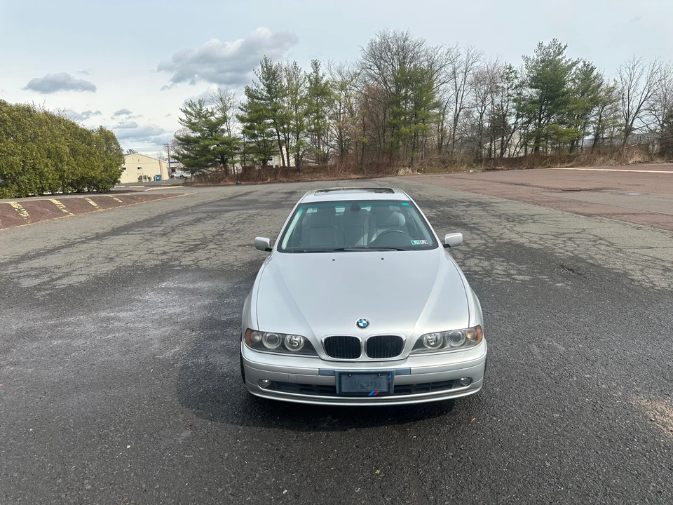 2002 BMW E39 540i - Image 6 of 31