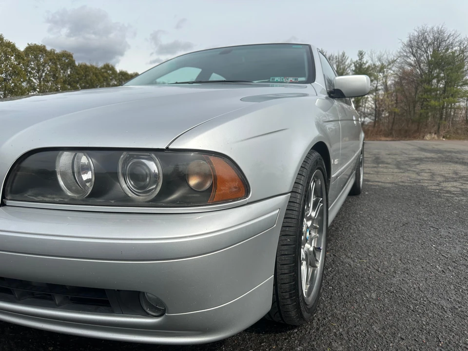 2002 BMW E39 540i - Image 29 of 31