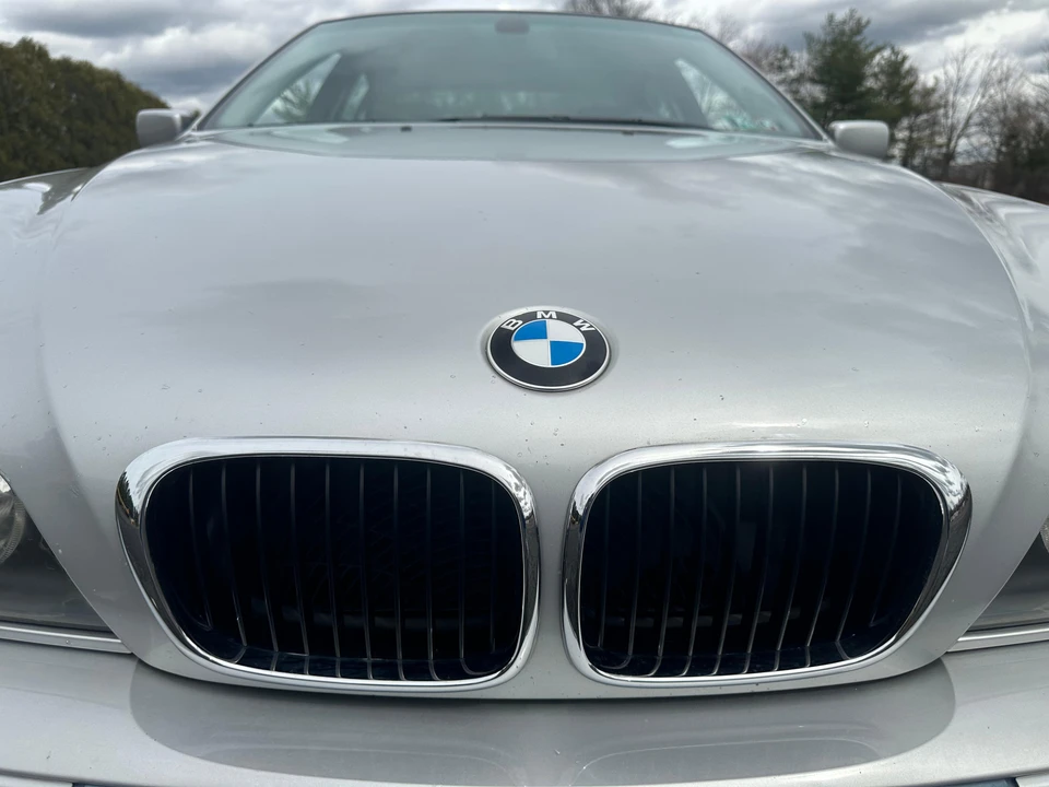2002 BMW E39 540i - Image 27 of 31