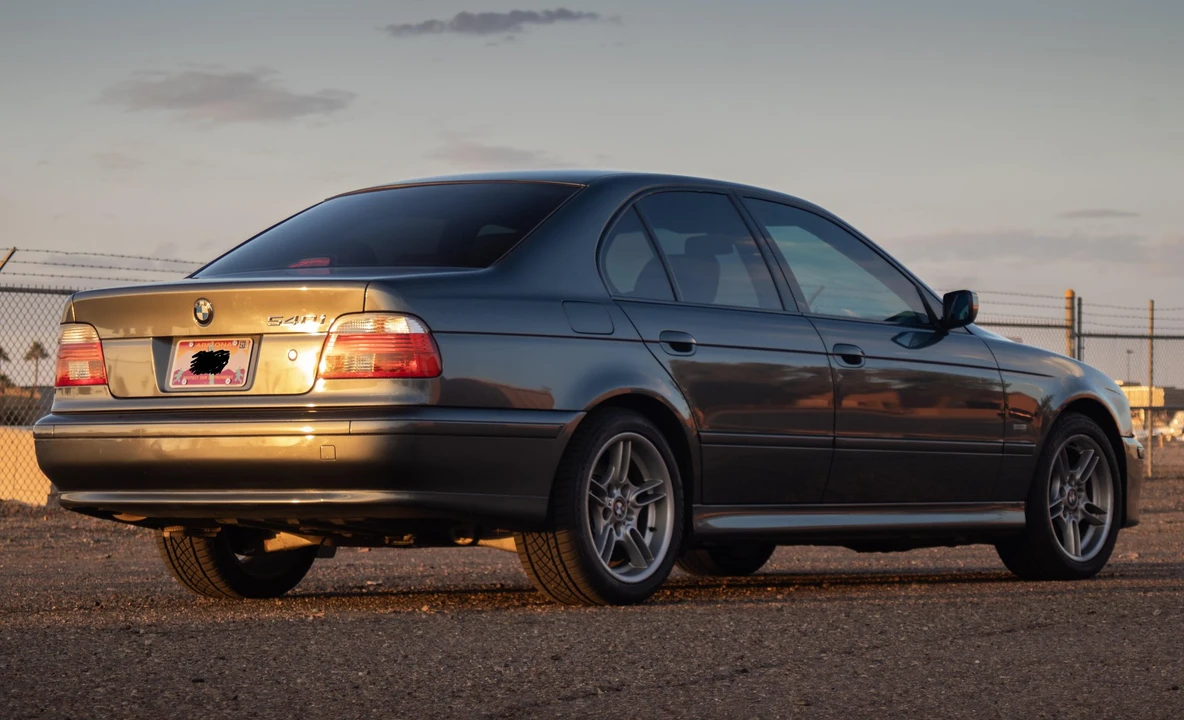 2002 BMW E39 540i - Image 4 of 11