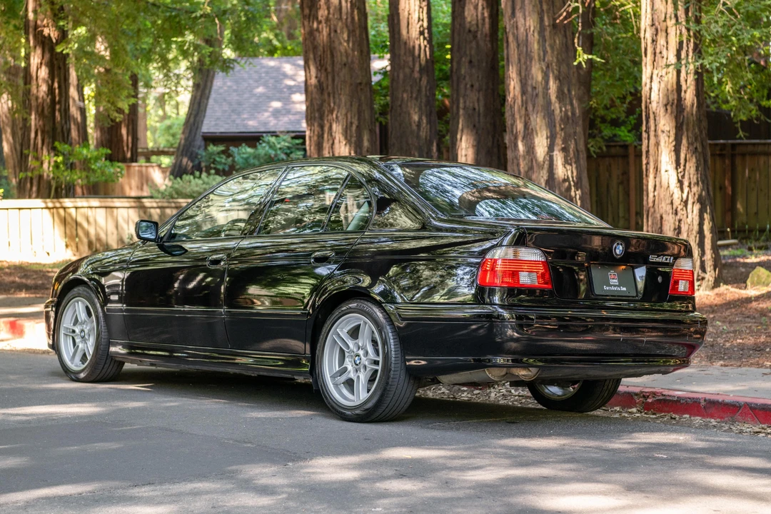 2002 BMW E39 540i - Image 10 of 31