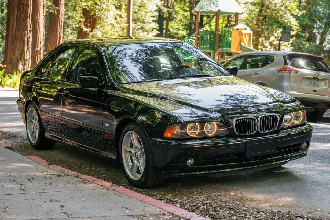 2002 BMW E39 540i - Image 15 of 31