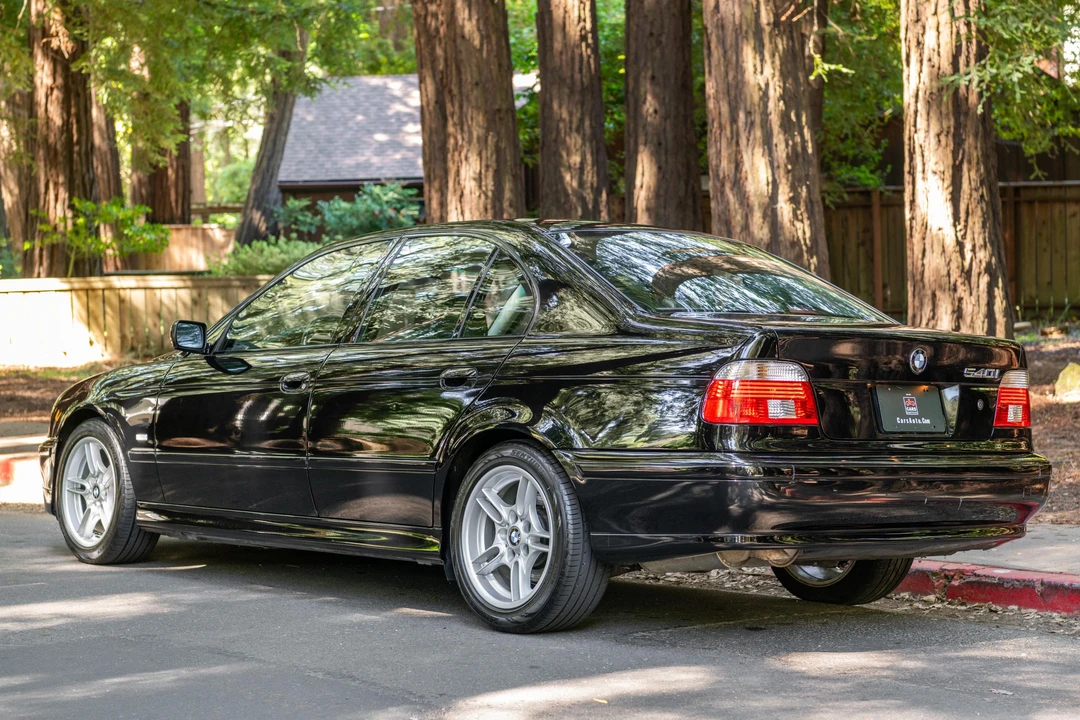 2002 BMW E39 540i - Image 9 of 31