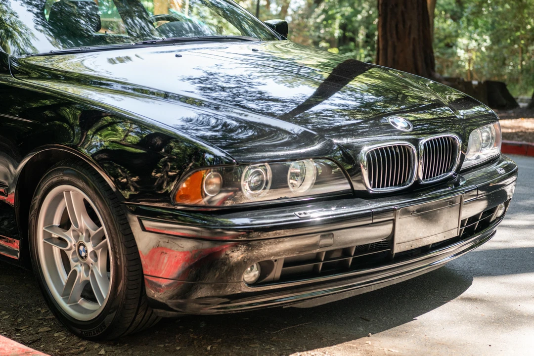 2002 BMW E39 540i - Image 17 of 31