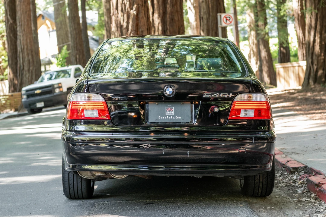 2002 BMW E39 540i - Image 5 of 31