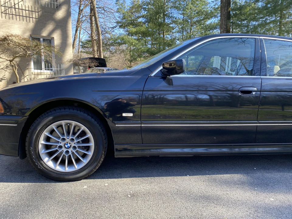 2002 BMW E39 540i - Image 21 of 31