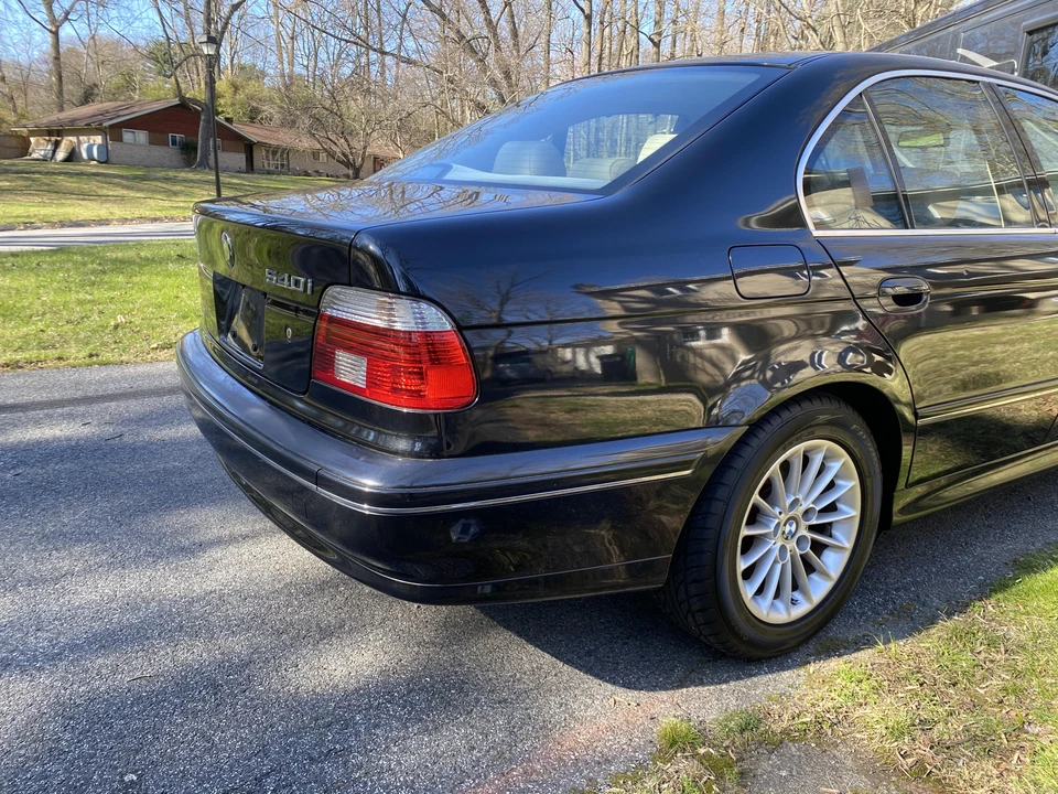 2002 BMW E39 540i - Image 25 of 31
