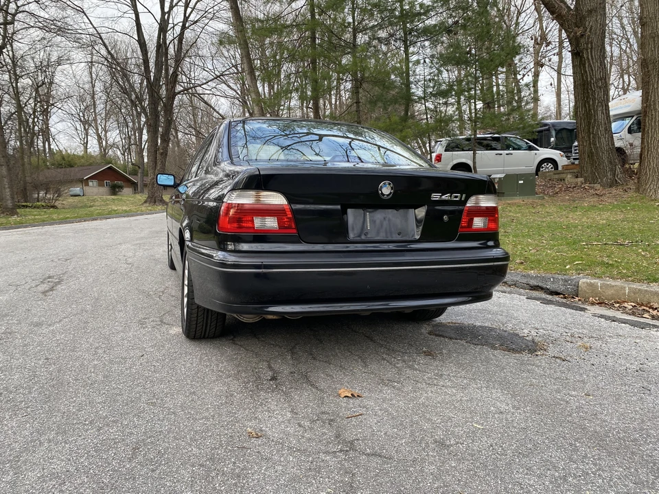 2002 BMW E39 540i - Image 12 of 31