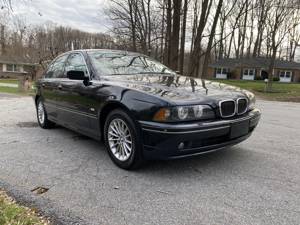 2002 BMW E39 540i - Image 16 of 31