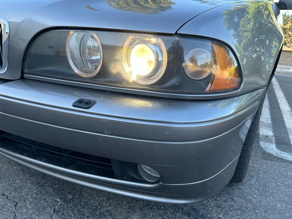 2002 BMW E39 540i - Image 14 of 31