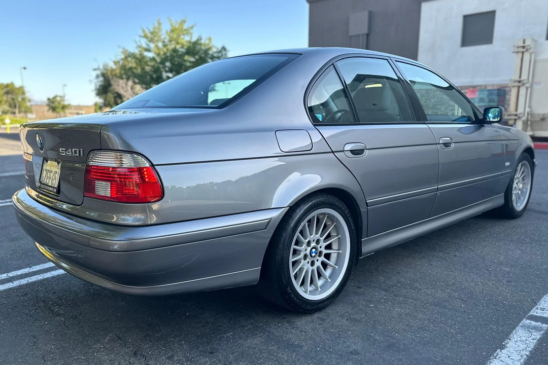 2002 BMW E39 540i - Image 4 of 31