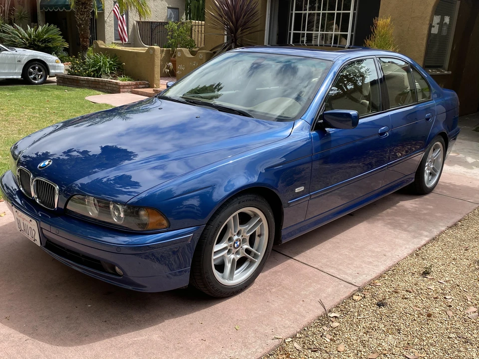2002 BMW E39 540i - Image 2 of 31