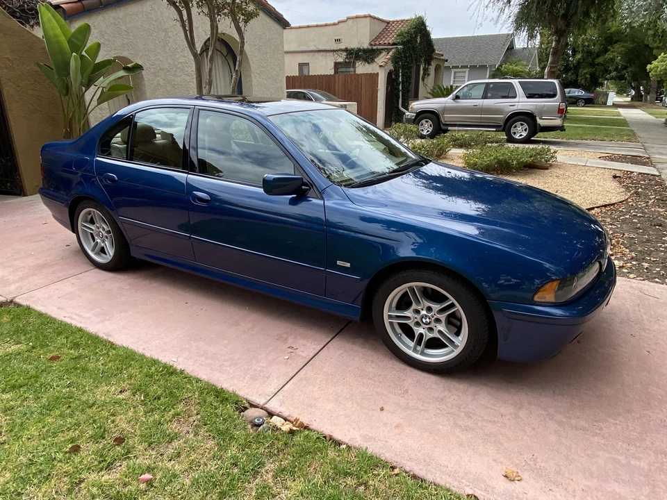 2002 BMW E39 540i - Image 25 of 31