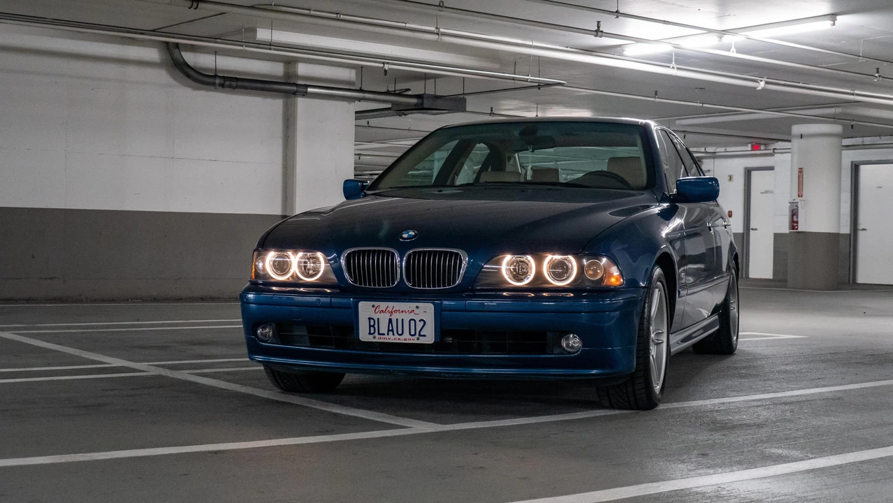 2002 BMW E39 540i - Image 9 of 31