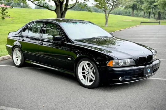 2002 BMW 540i Sedan