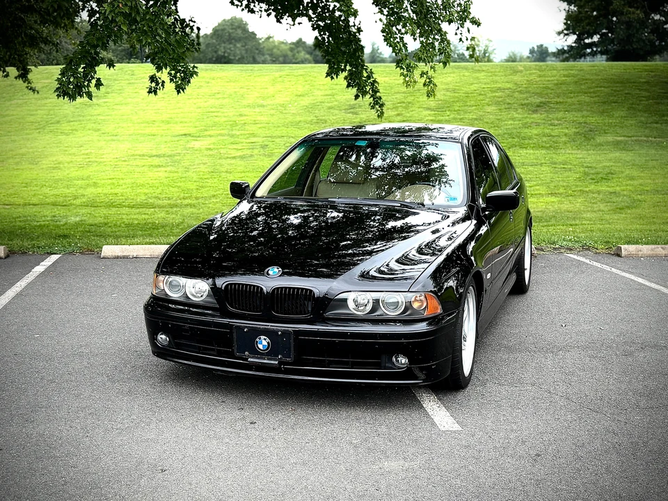 2002 BMW E39 540i - Image 7 of 31