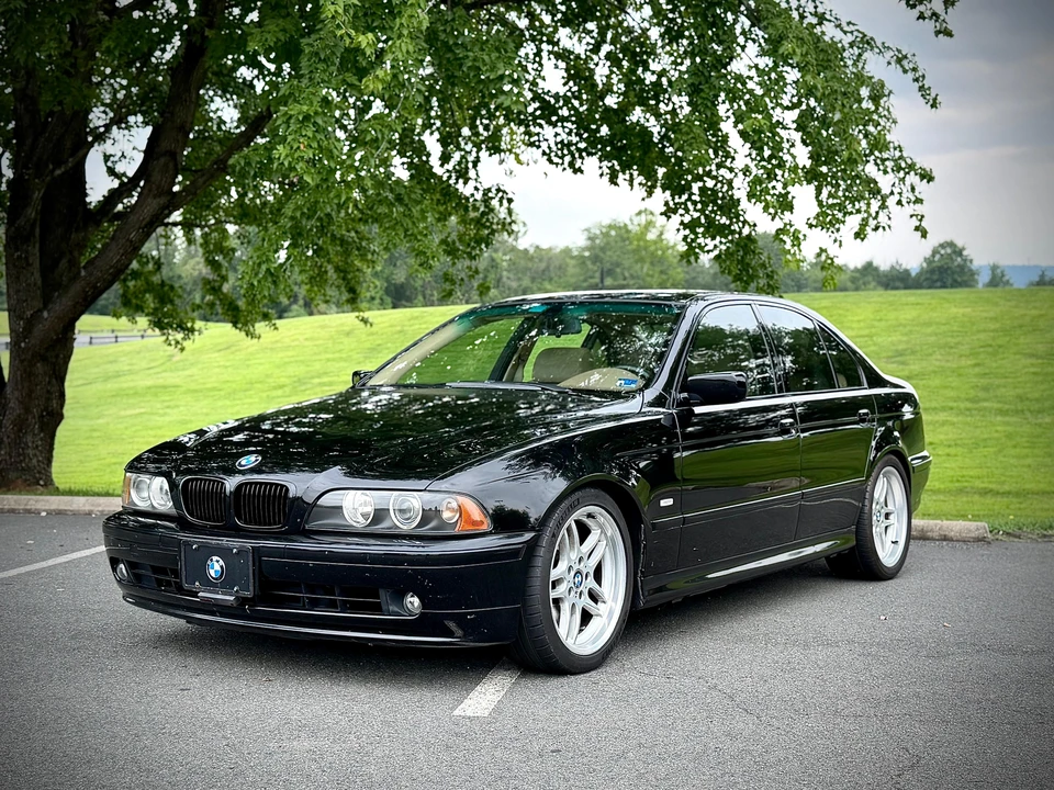 2002 BMW E39 540i - Image 10 of 31