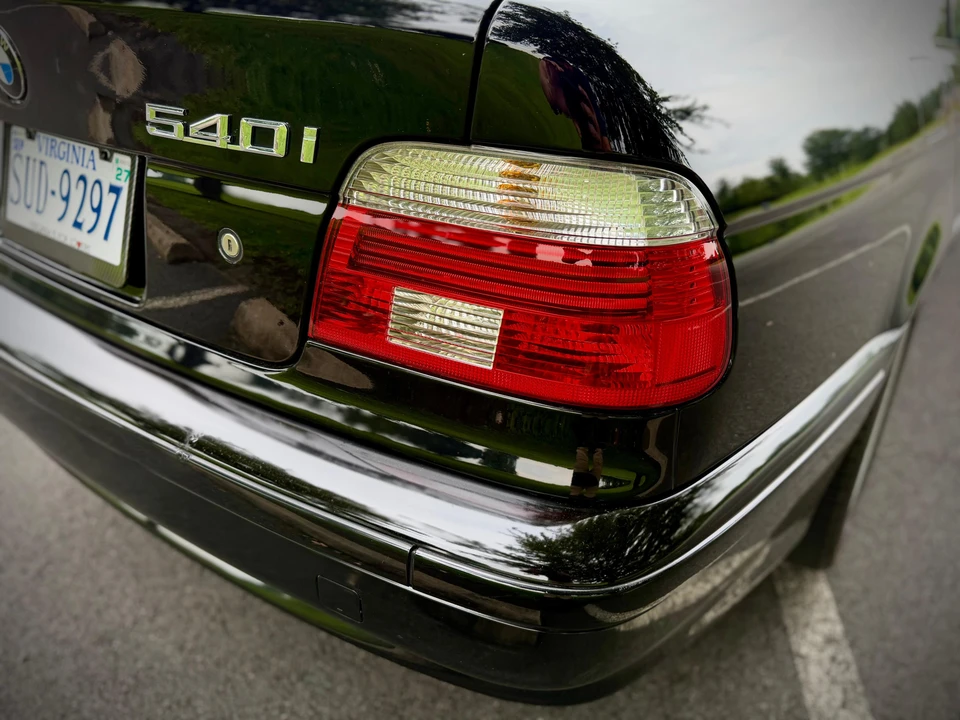 2002 BMW E39 540i - Image 29 of 31