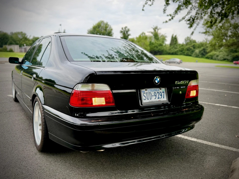 2002 BMW E39 540i - Image 16 of 31