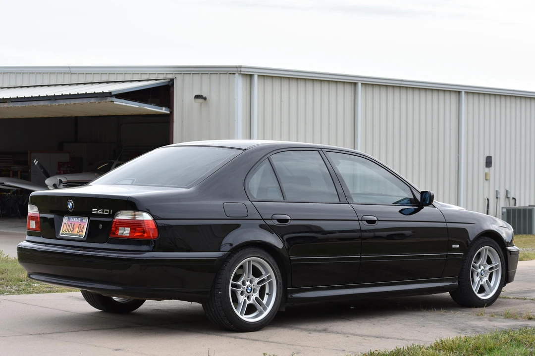 2002 BMW E39 540i - Image 30 of 31