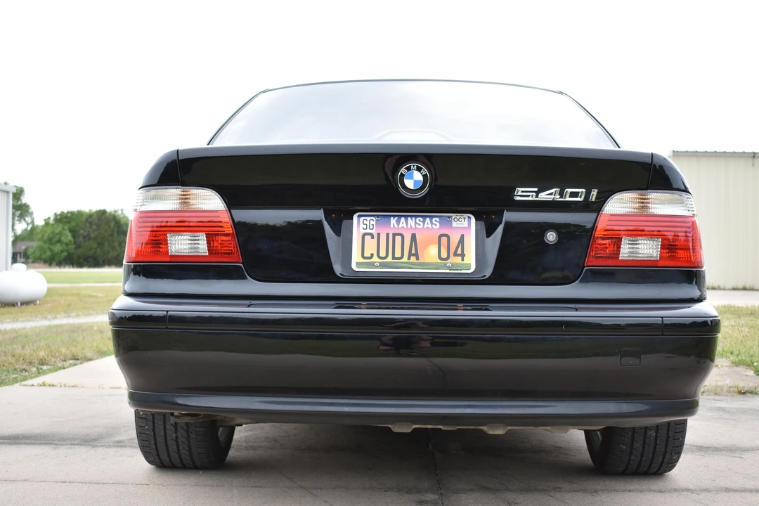 2002 BMW E39 540i - Image 27 of 31