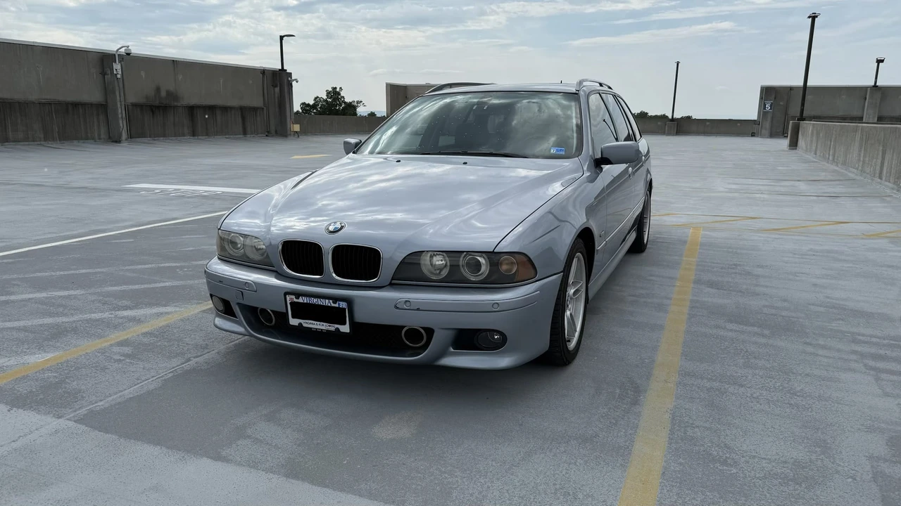 2002 BMW E39 540i - Image 3 of 31