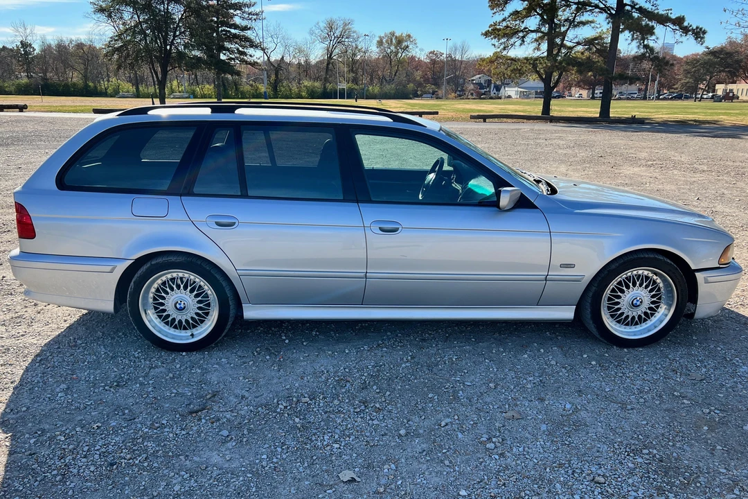 2002 BMW E39 5 Series - Image 11 of 31