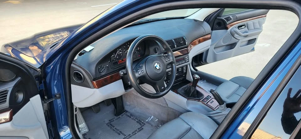 2002 BMW E39 540i - Image 15 of 20