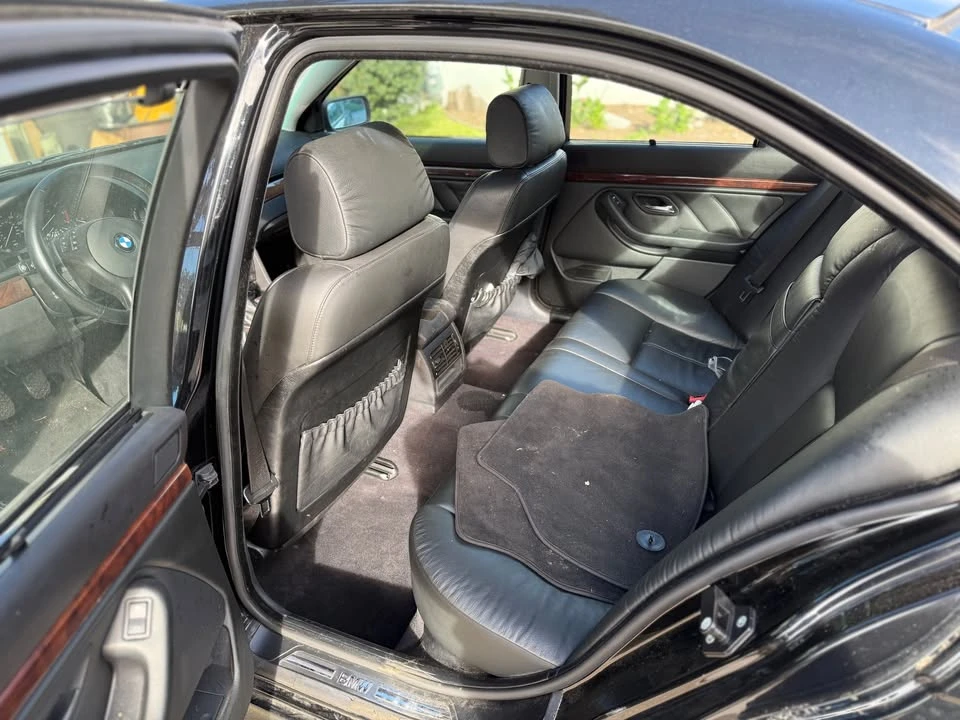 2002 BMW E39 540i - Image 5 of 10