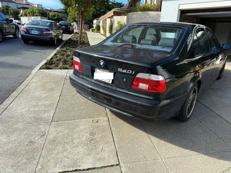 2002 BMW E39 540i - Image 8 of 10